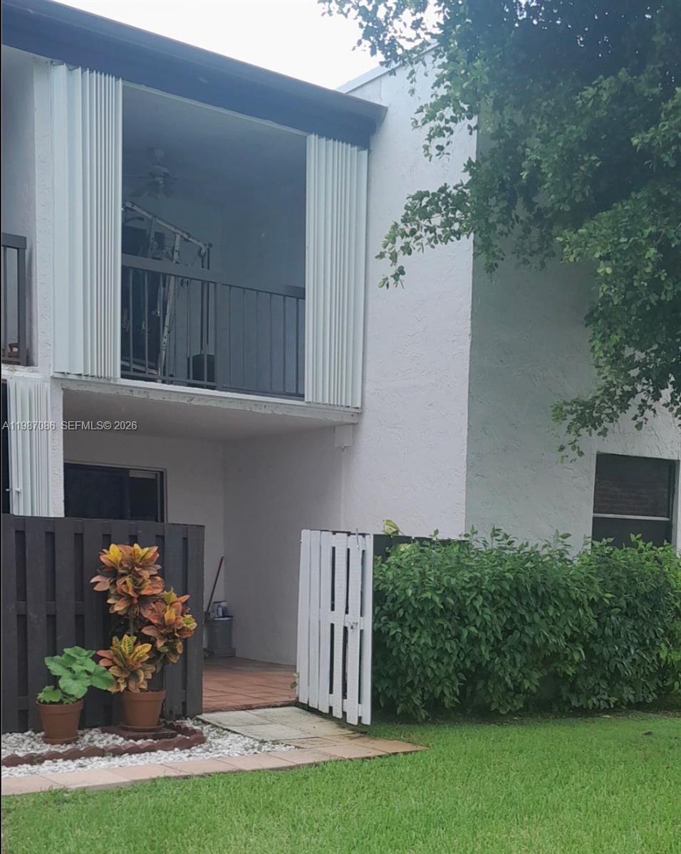 BLEAU FONTAINE CONDO #ONE - Residential Lease