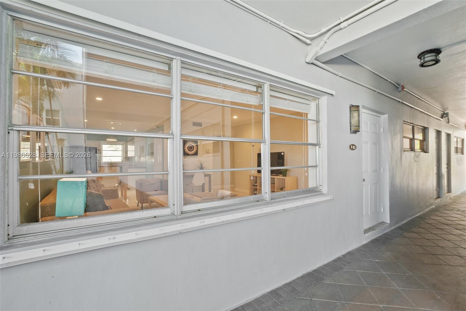 WATERWAY @ HOLLYWOOD BEAC - Residential