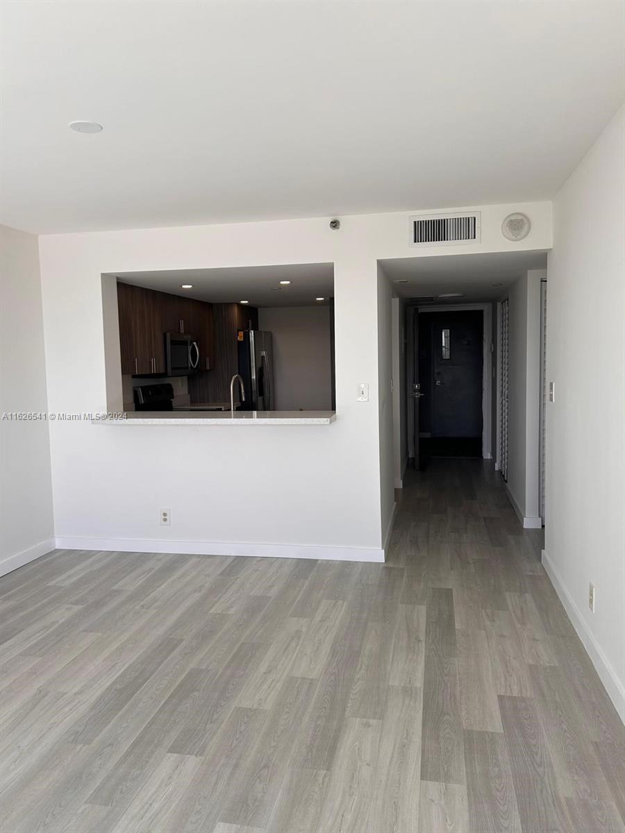 CLUB ATLANTIS CONDO - Residential