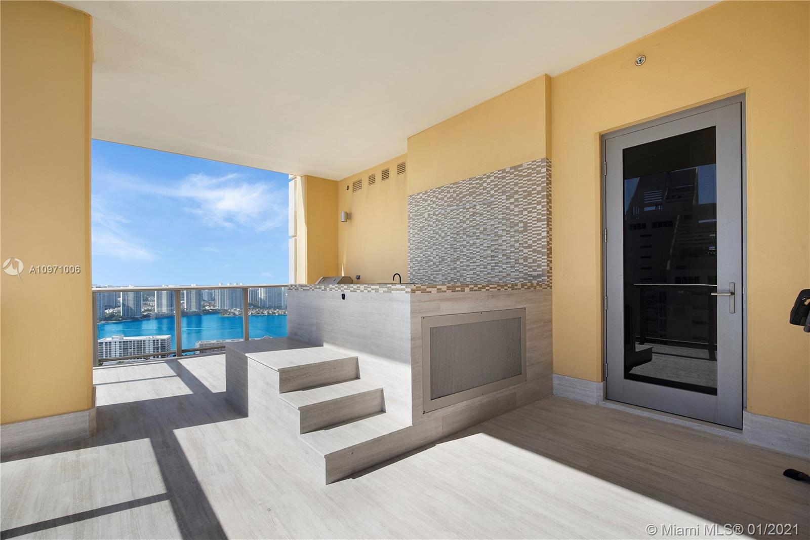 17749 COLLINS AVENUE COND - Residential