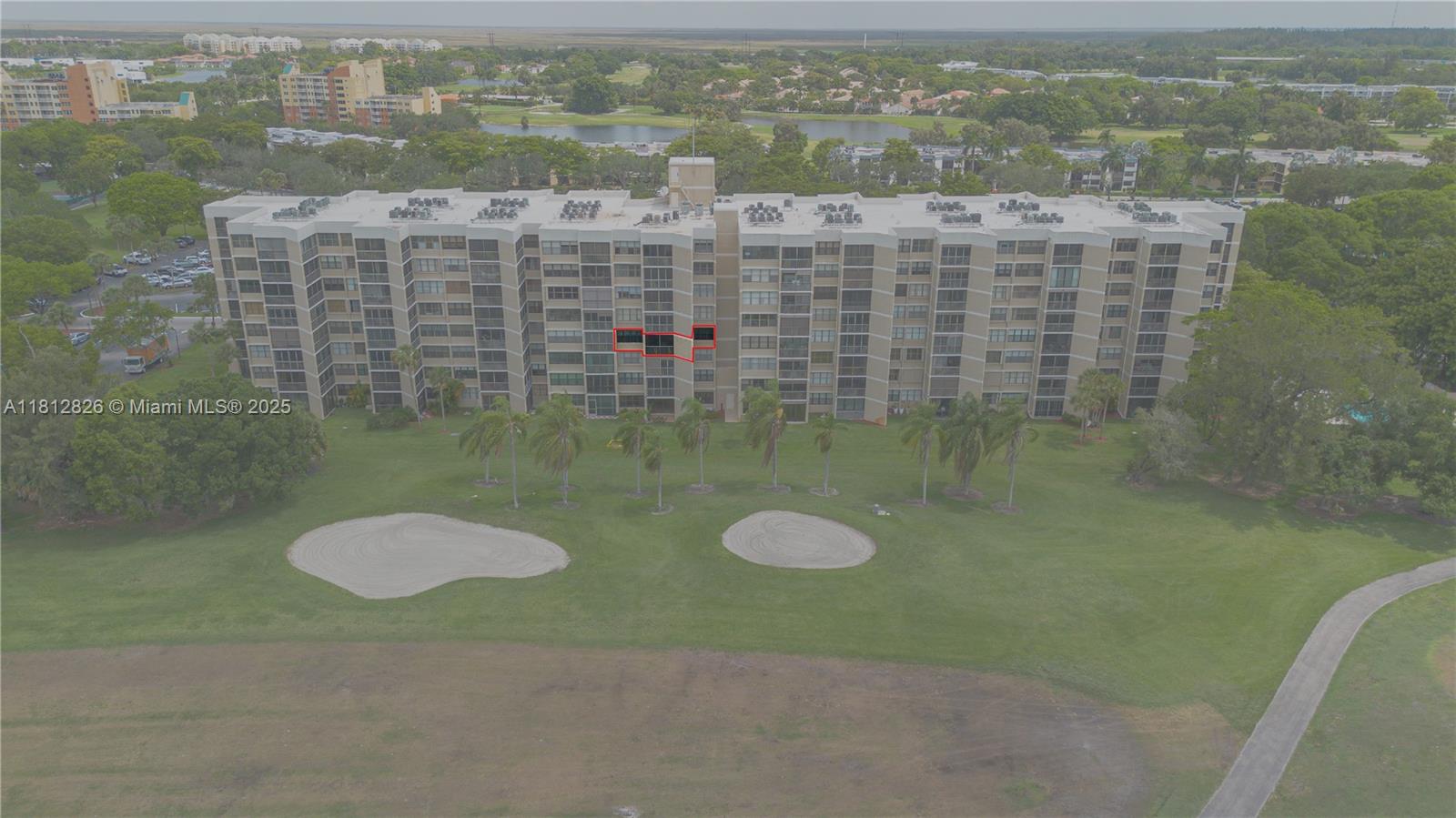 COUNTRY CLUB APTS AT - Residential