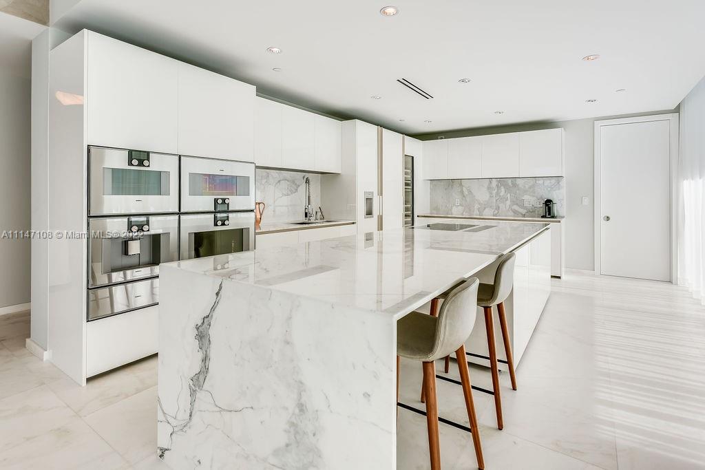 OCEANA BAL HARBOUR CONDO - Residential