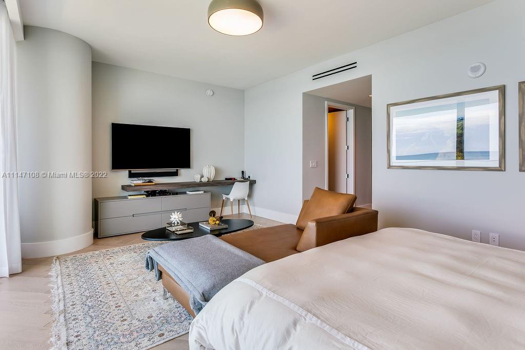 OCEANA BAL HARBOUR CONDO - Residential