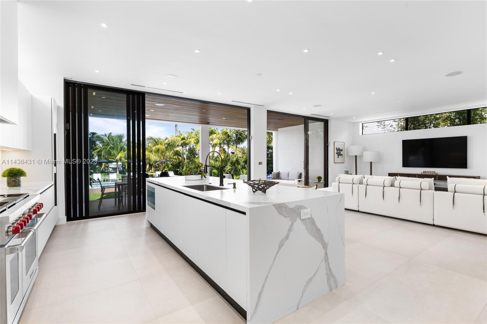 AQUA MARINE - Residential