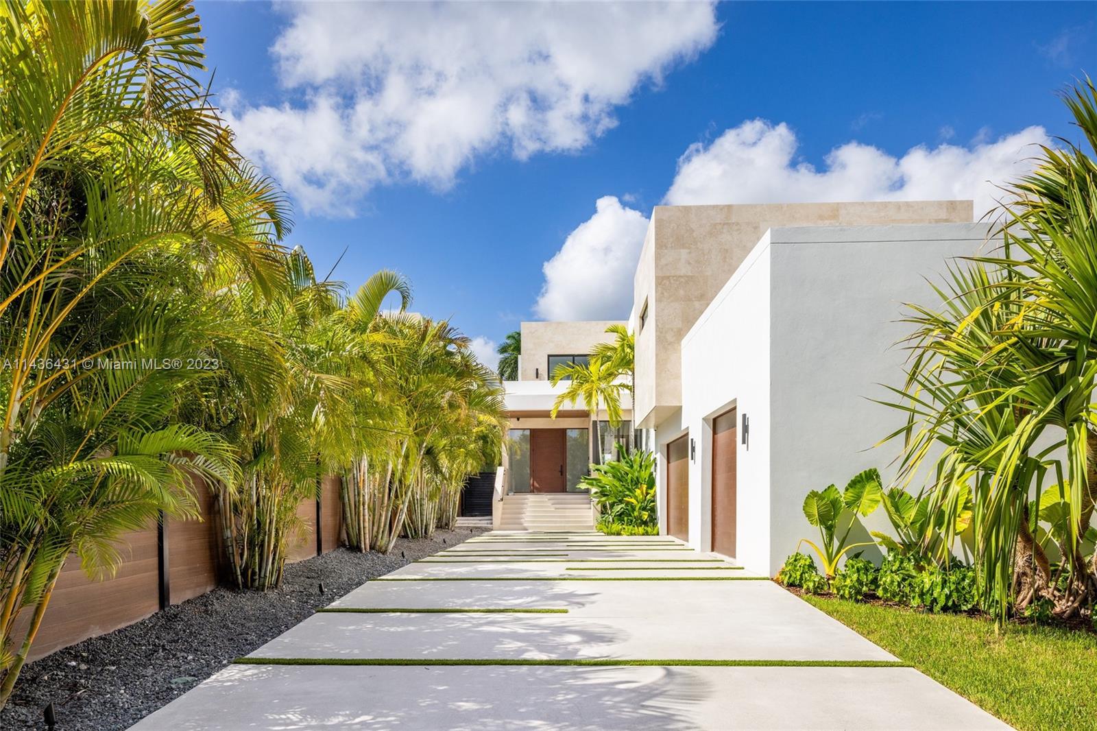 AQUA MARINE - Residential