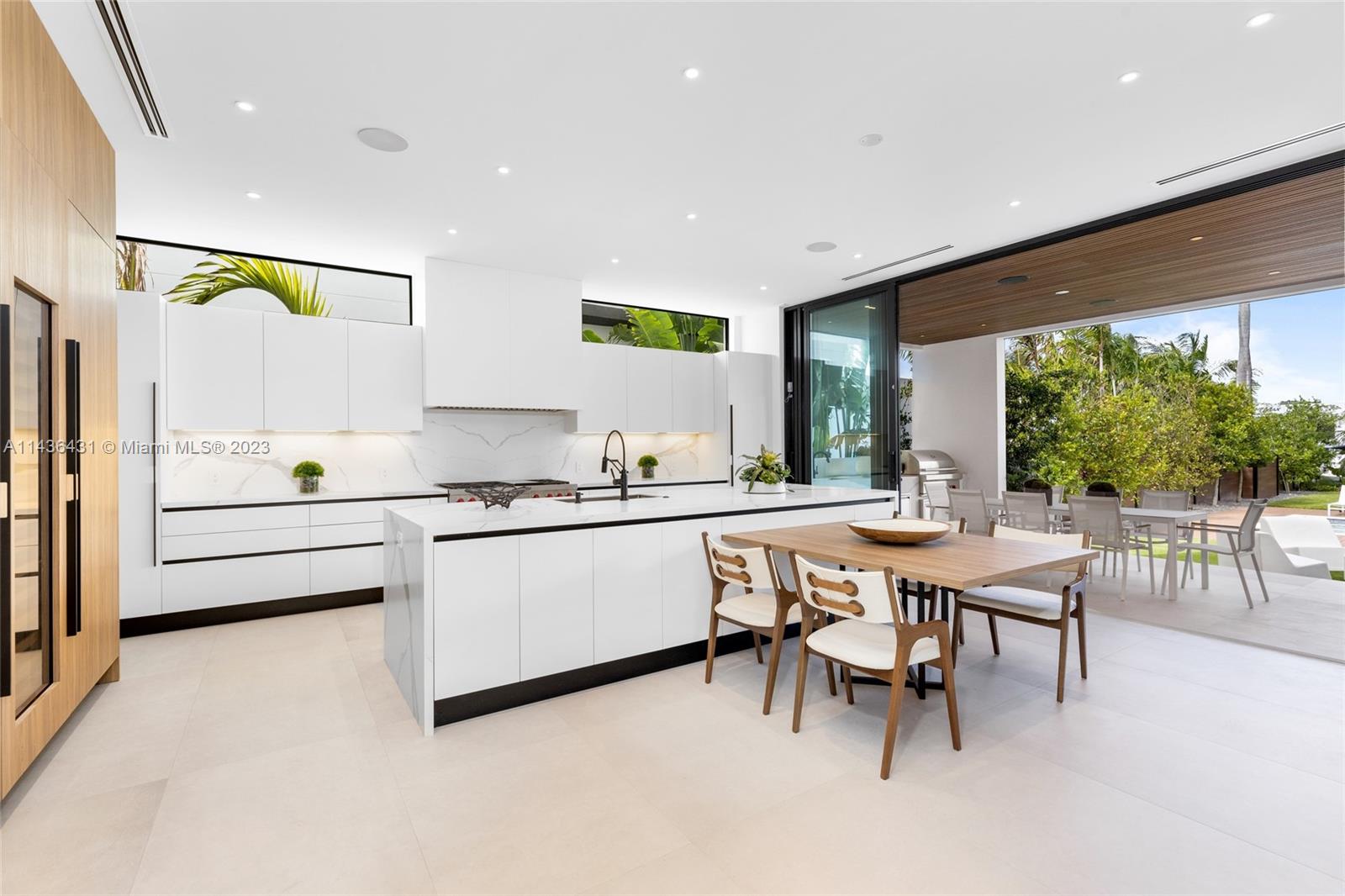 AQUA MARINE - Residential