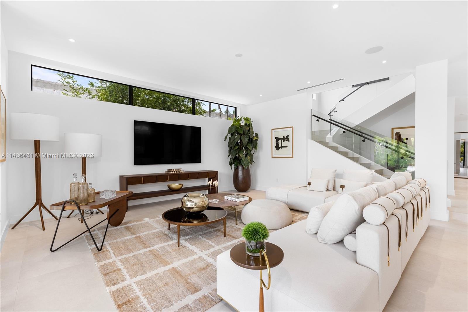 AQUA MARINE - Residential