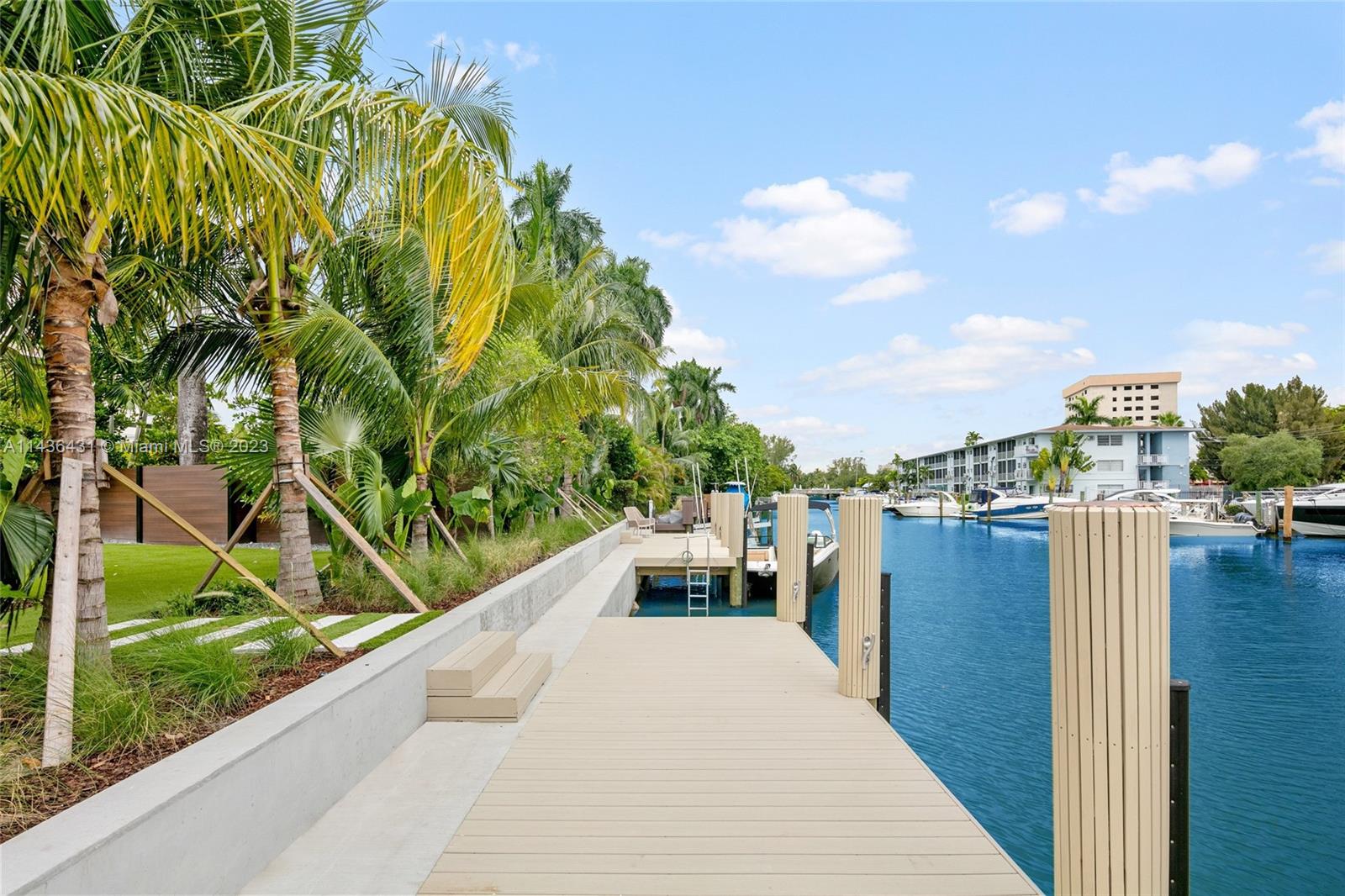 AQUA MARINE - Residential