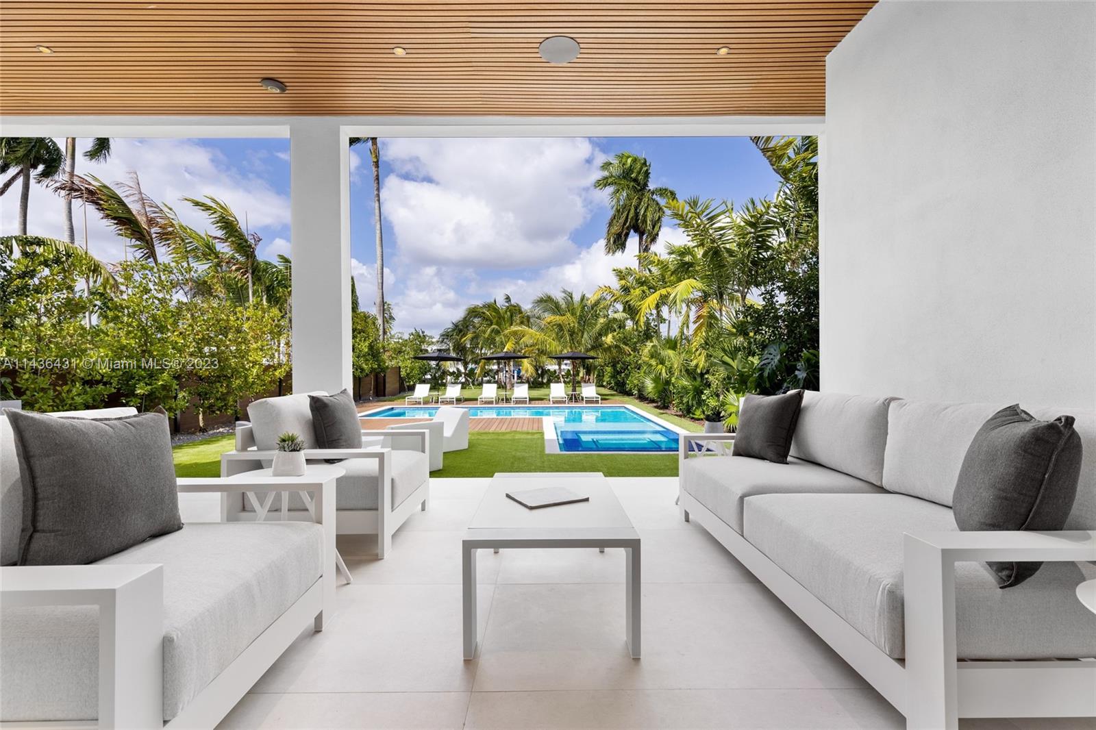 AQUA MARINE - Residential