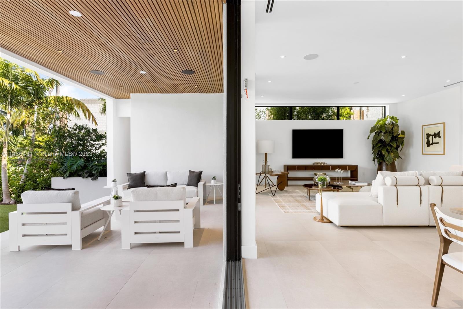 AQUA MARINE - Residential