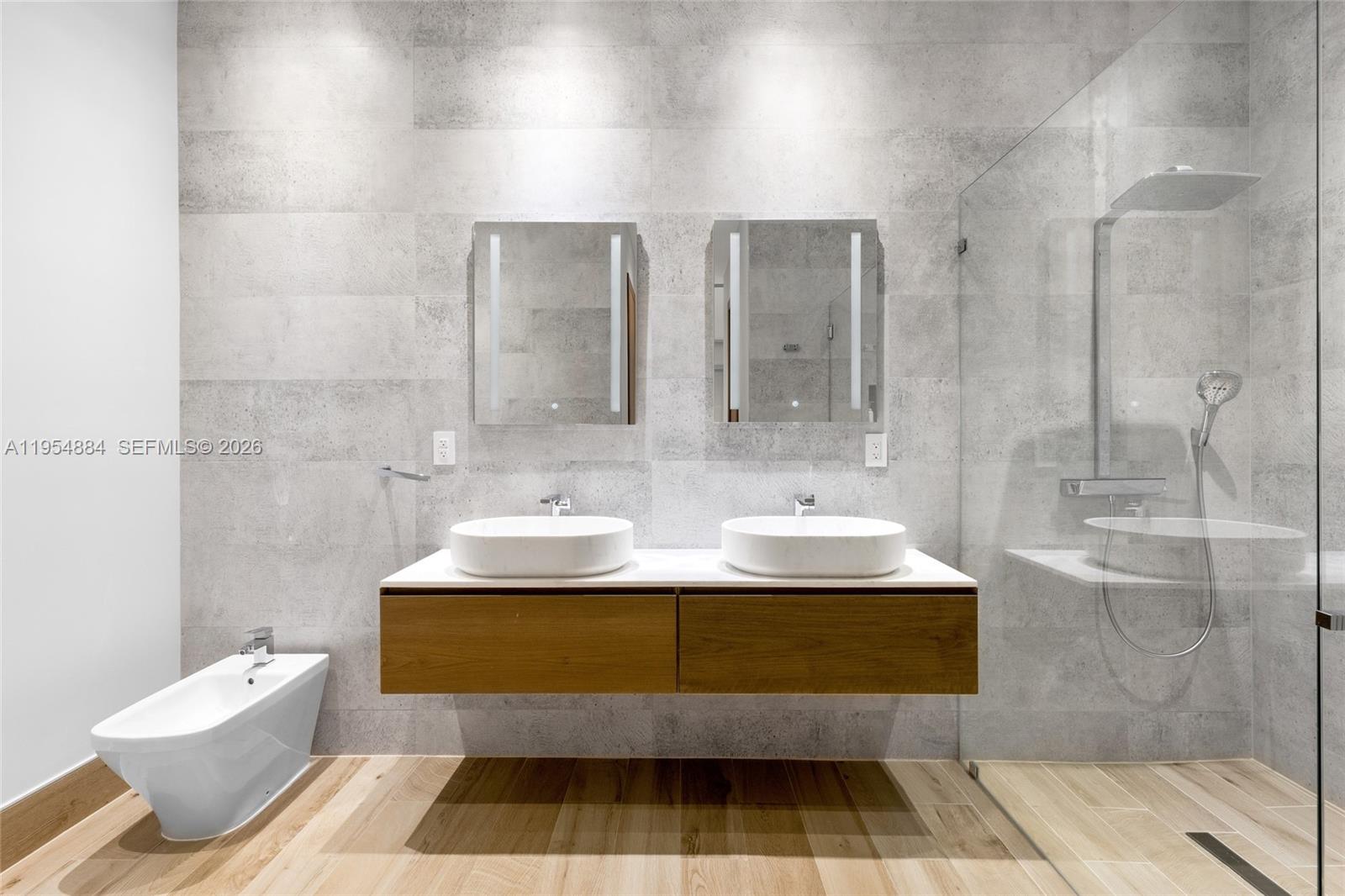 KEYSTONE ISLAND NO 5 - Residential