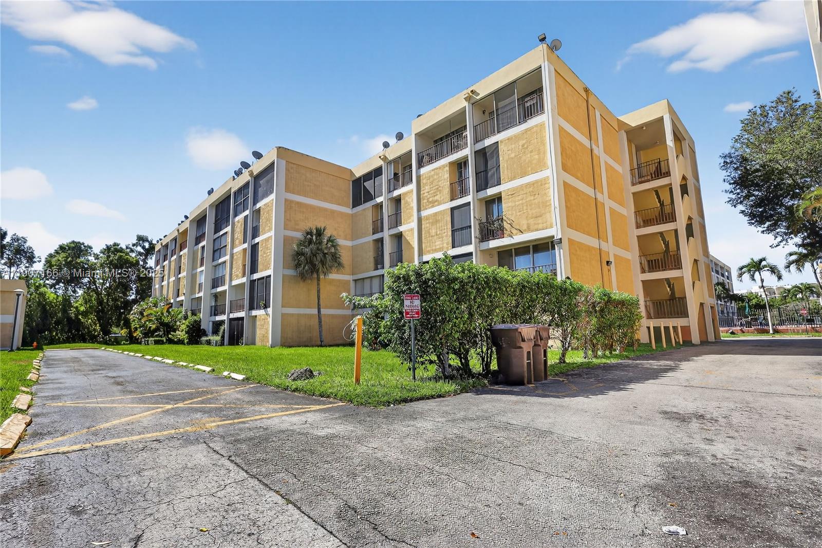 PARKVIEW CONDO NO 1 - Residential Lease