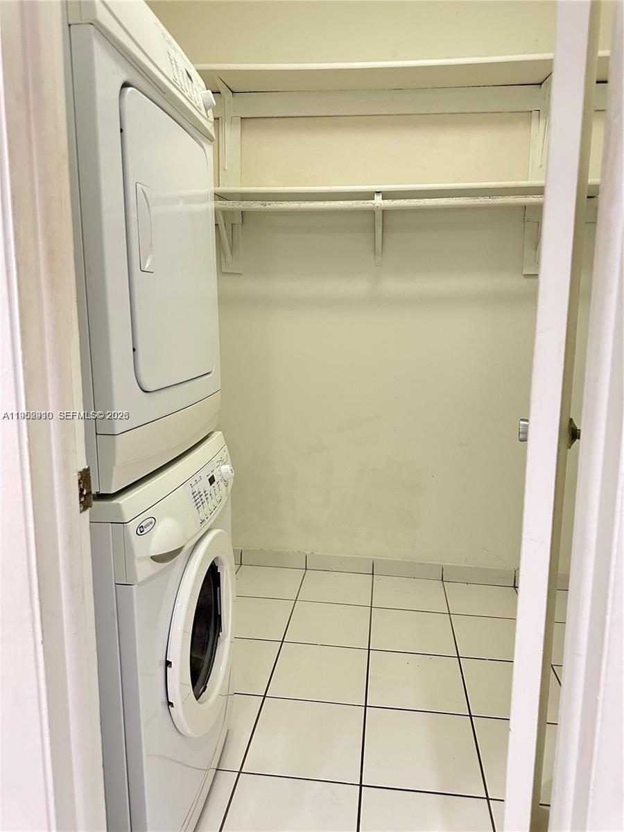 Sandalwood Condo Apts - Residential