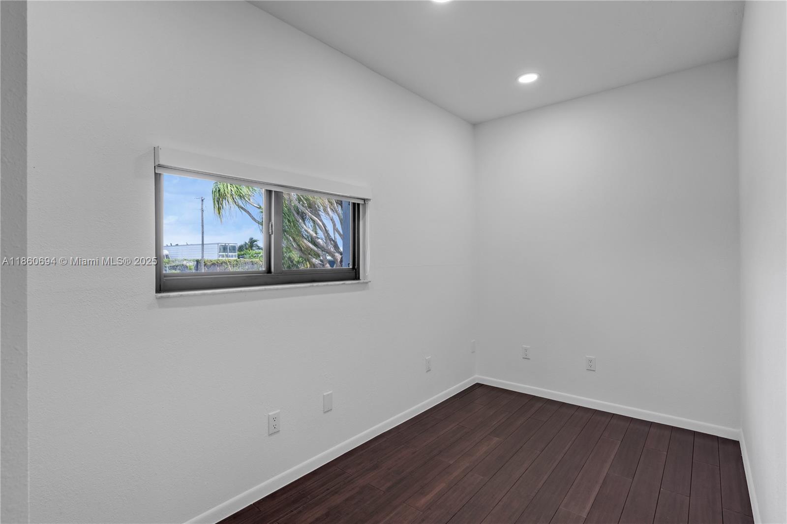 REDLANDS - Residential