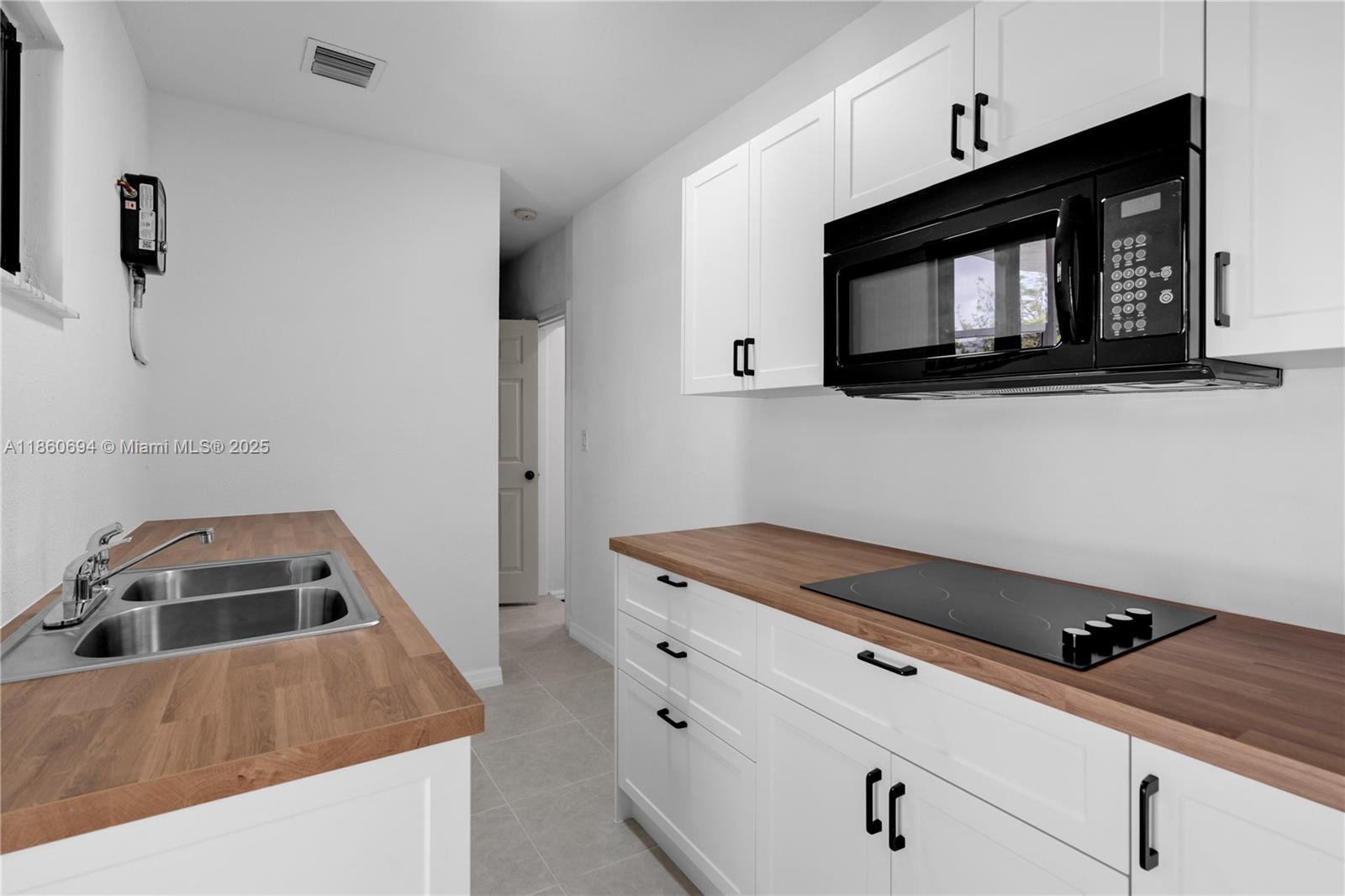 REDLANDS - Residential