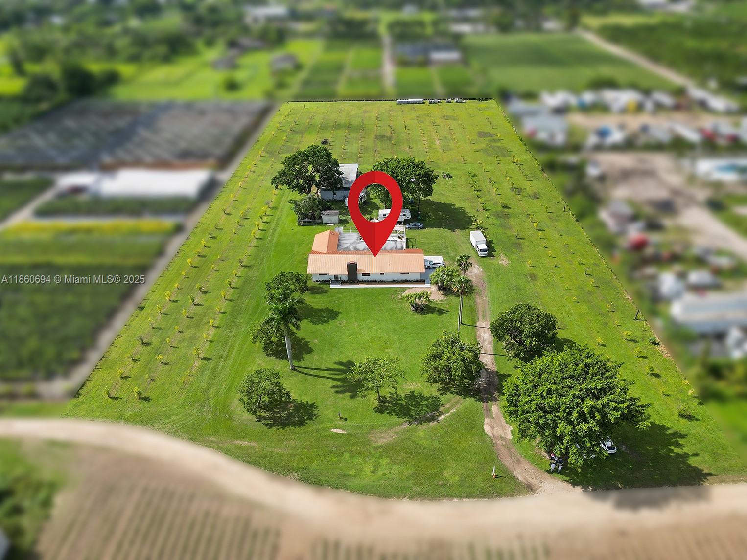 REDLANDS - Residential