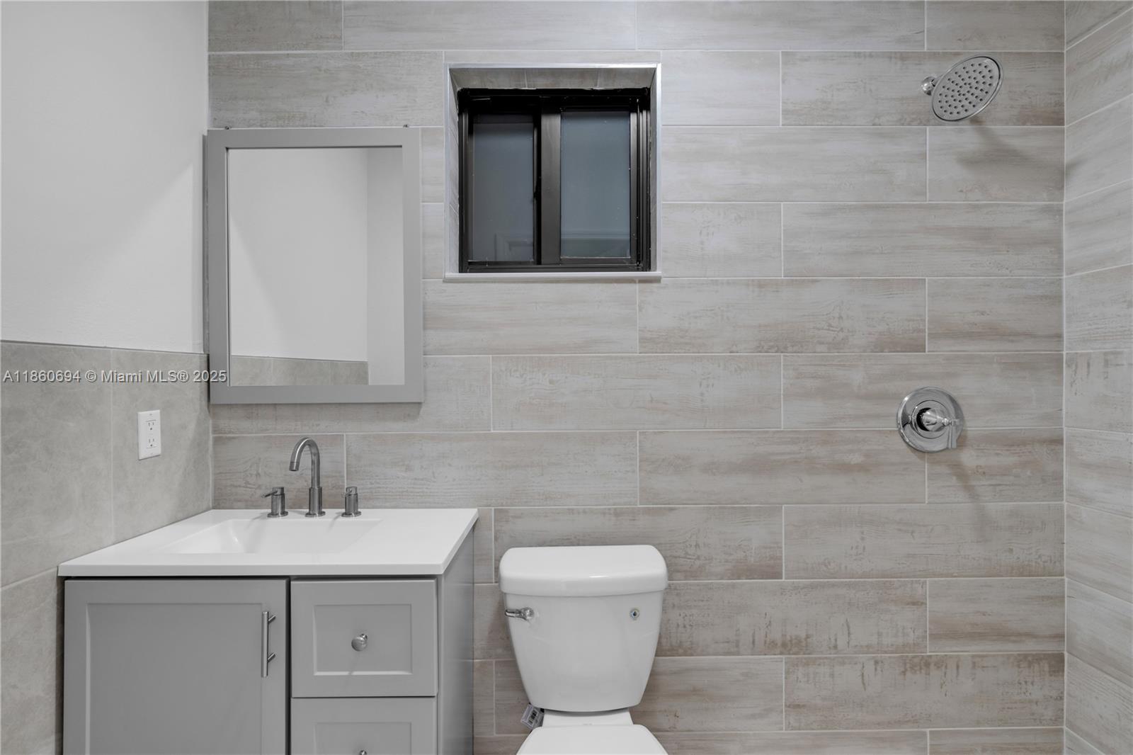 REDLANDS - Residential