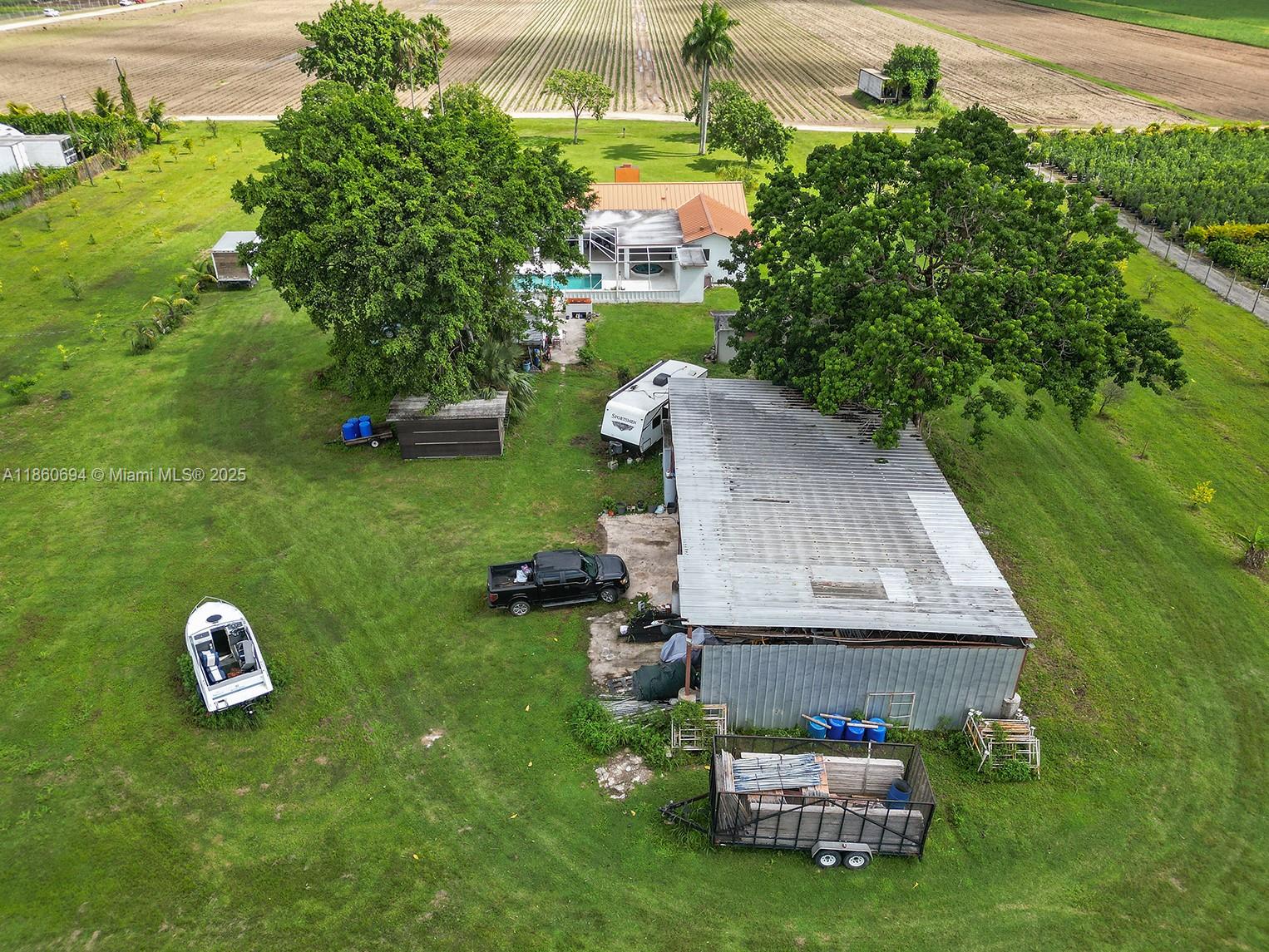 REDLANDS - Residential