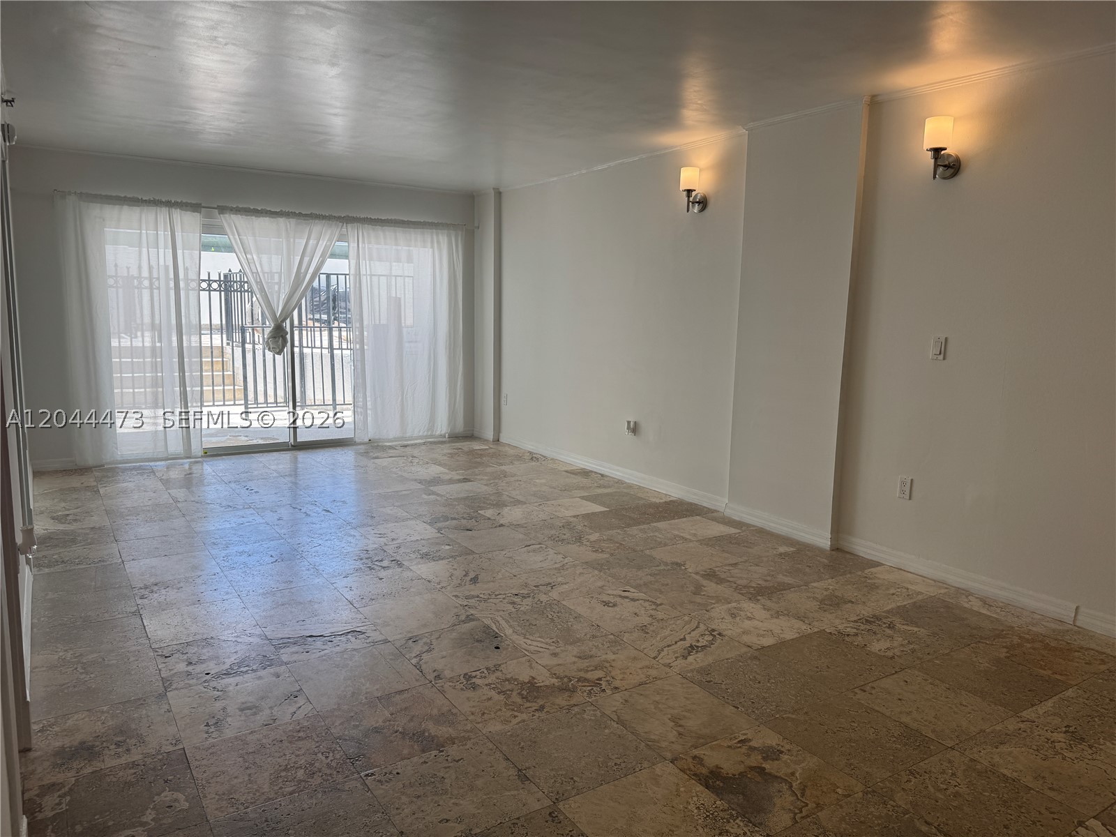 1345 West Ave 202