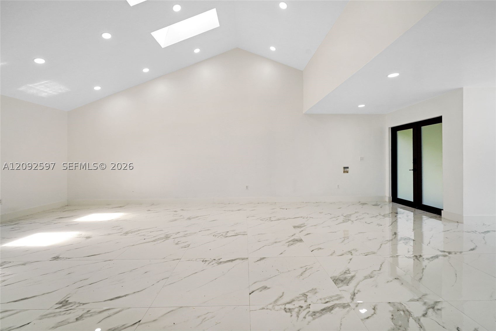 8745 NW 150th Ter
