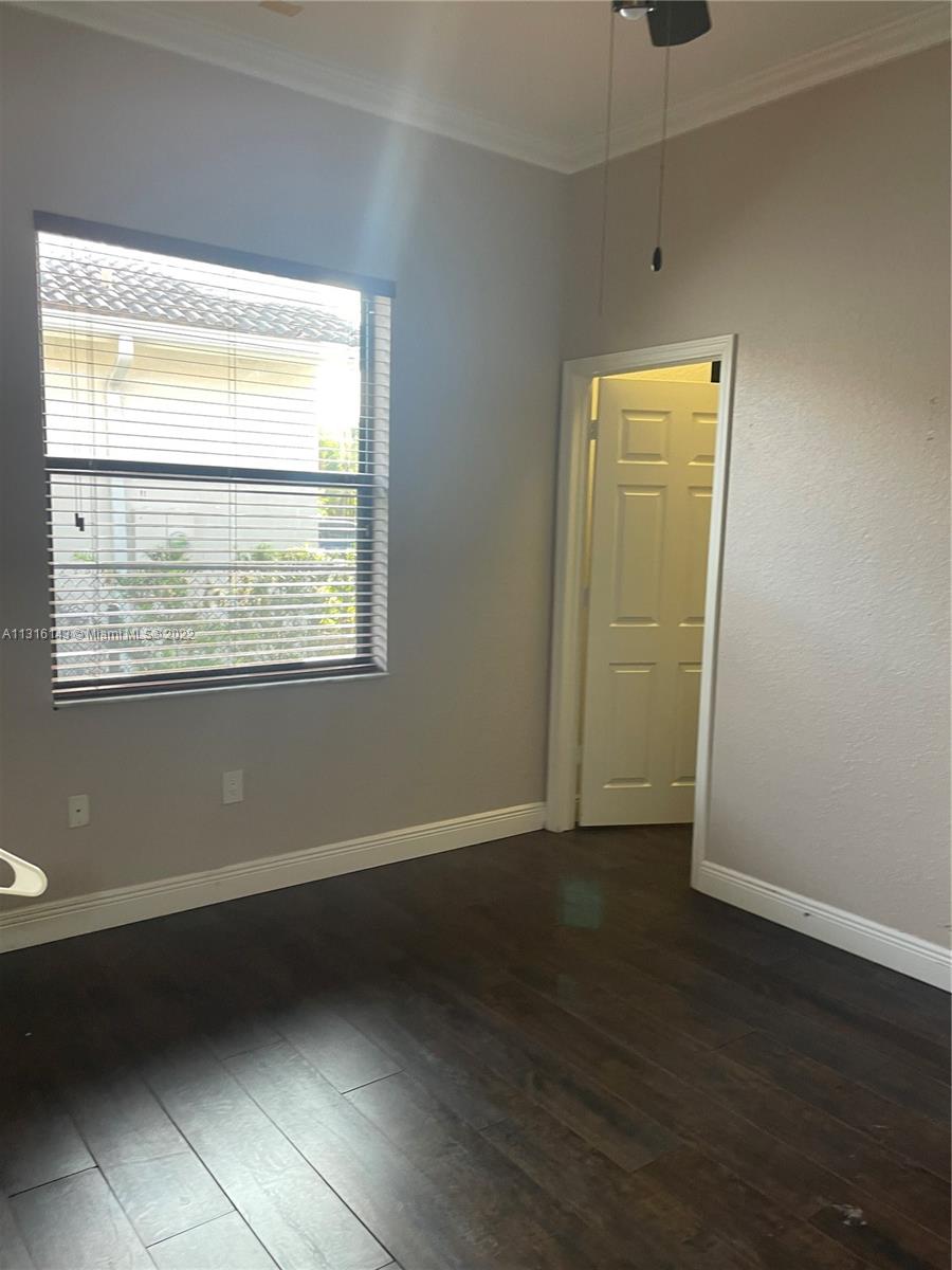 PASADENA AT PEMBROKE SHOR - Residential Lease
