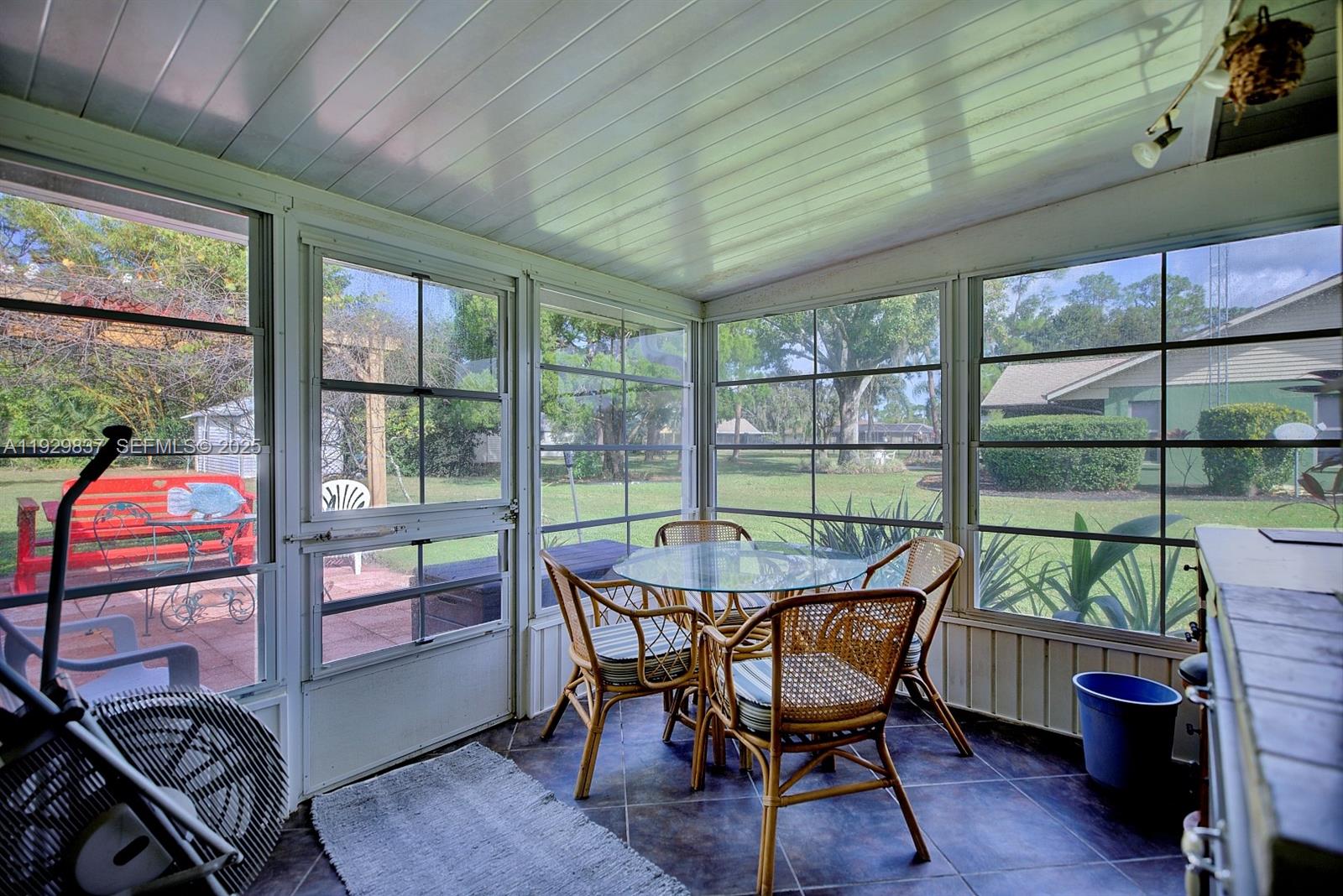 GOLF HAMMOCK NON GOLF - Residential