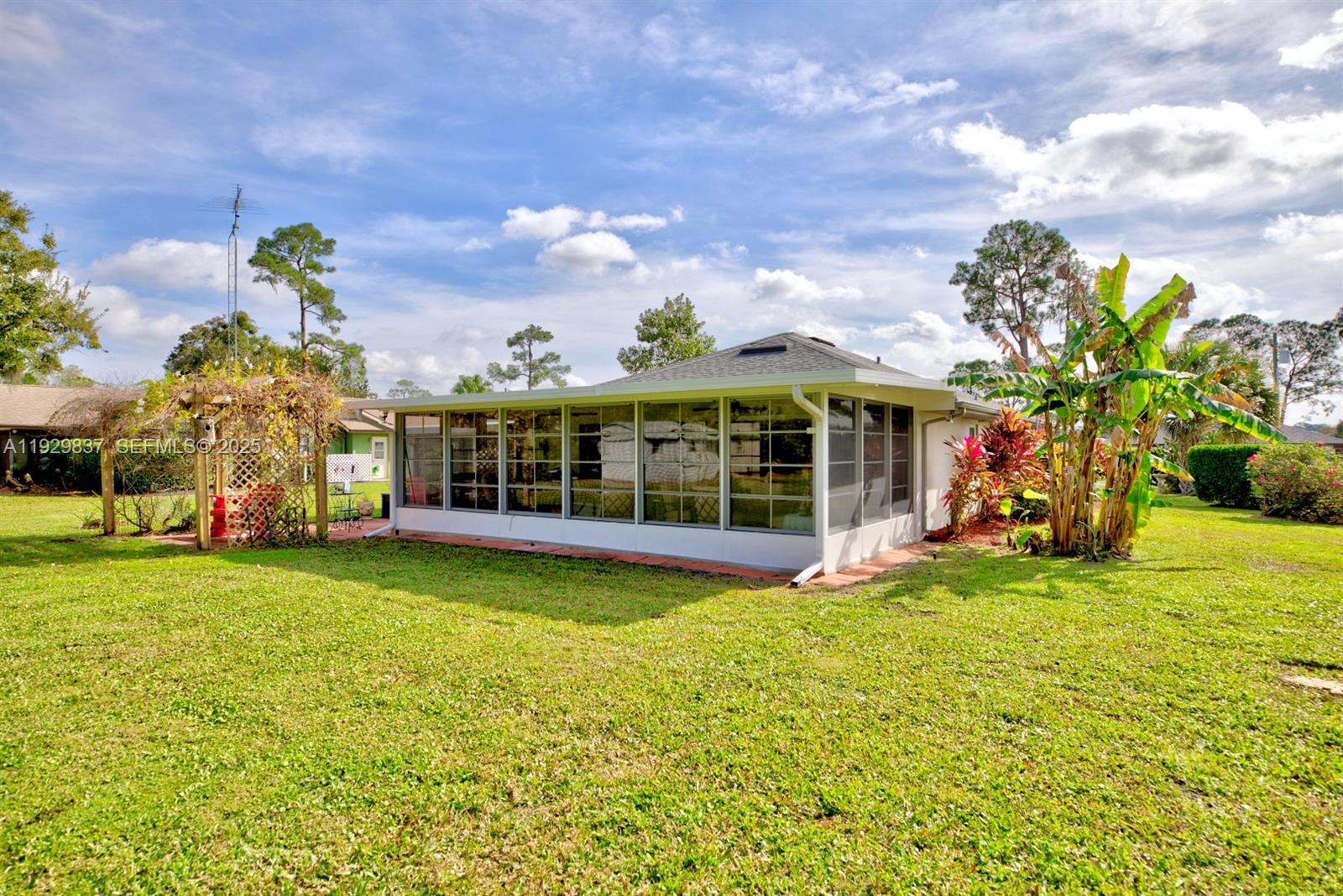 GOLF HAMMOCK NON GOLF - Residential