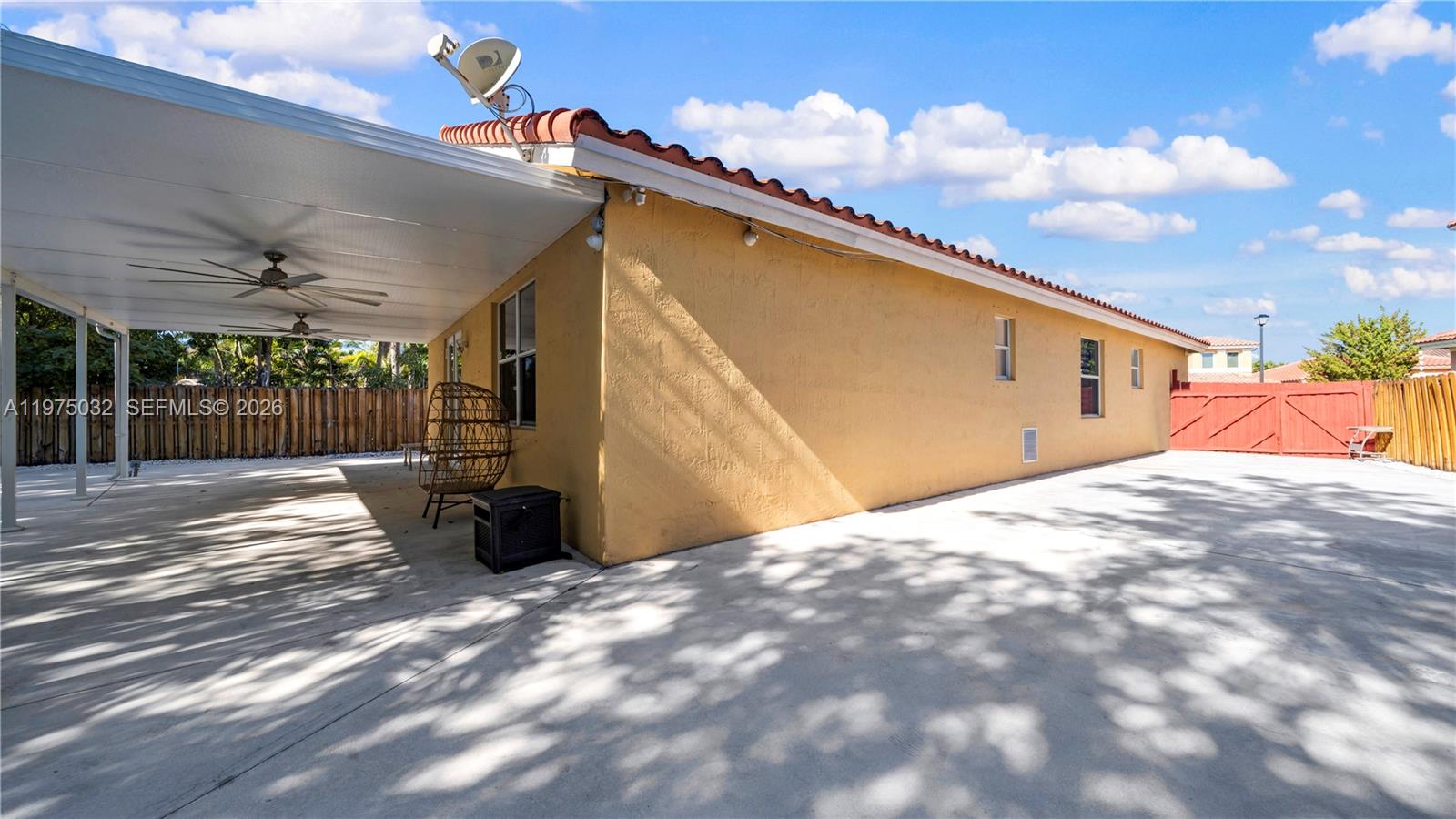 SOMERSET II SOUTH - Residential Lease