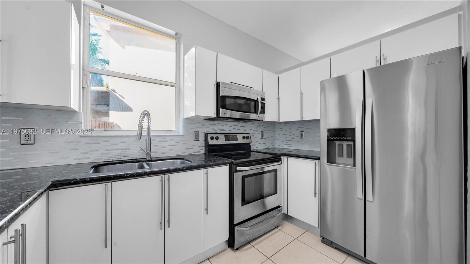 SOMERSET II SOUTH - Residential Lease