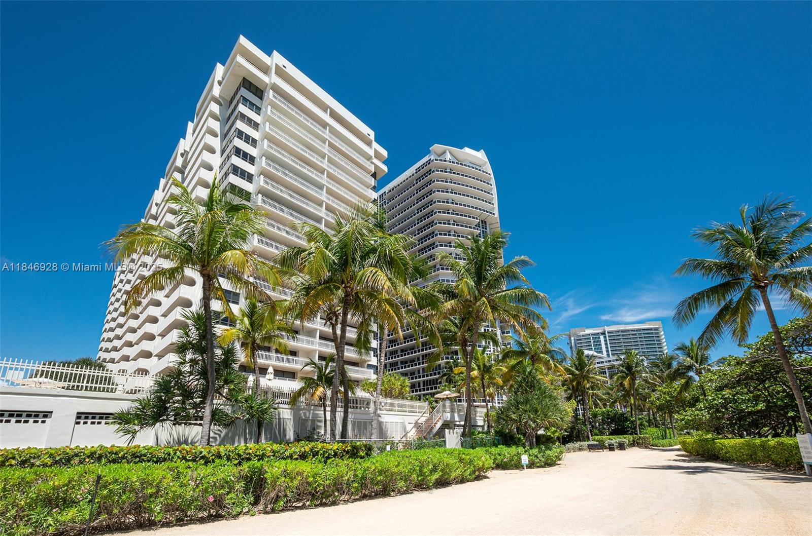 KENILWORTH CONDO - Residential Lease