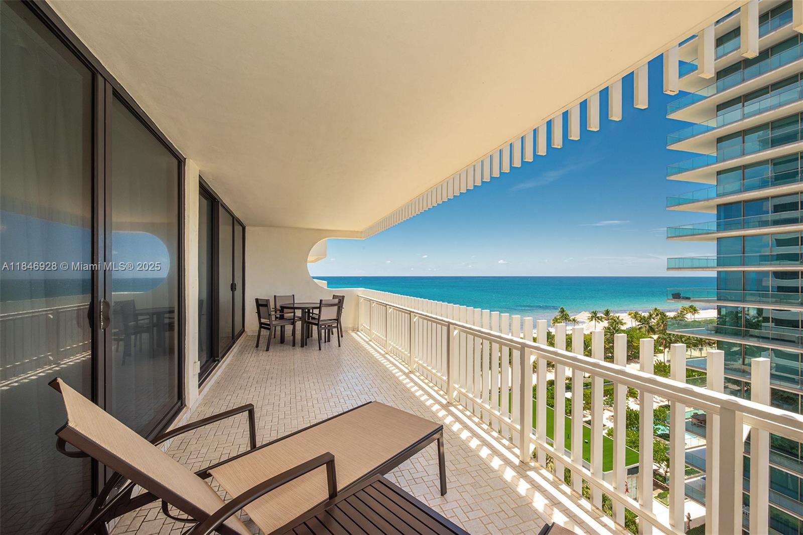 This expansive 2,060 sq ft furnished apartment offers refined living with 2 spacious bedrooms, 2 full bathrooms, and a guest powder room. Featuring a separate kitchen and a large open-concept living and dining area, the
layout is ideal for both comfort and entertaining. Floor-to-ceiling windows frame breathtaking ocean views throughout. Residents enjoy premium amenities including 24-hour concierge service, fitness center, resort-style pool, beach service, and two valet parking spaces. This is coastal living at its finest.