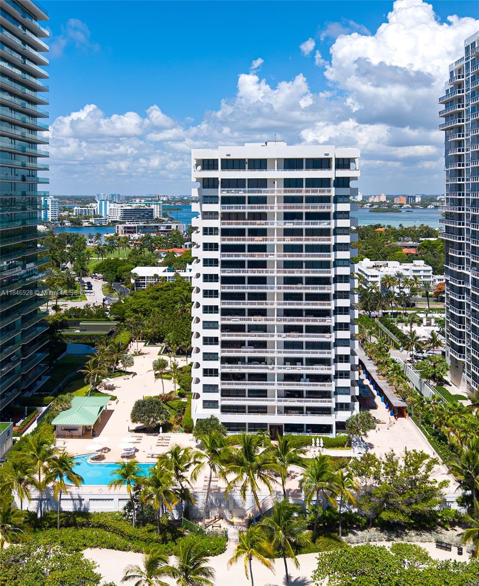 KENILWORTH CONDO - Residential Lease