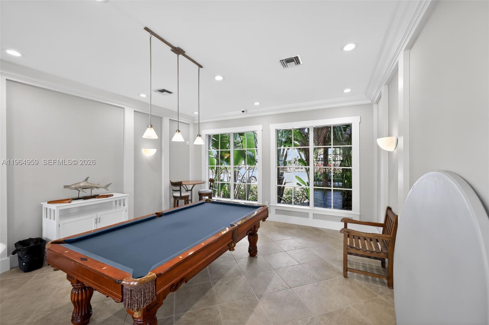 HIGHLAND BEACH CLUB CONDO - Residential