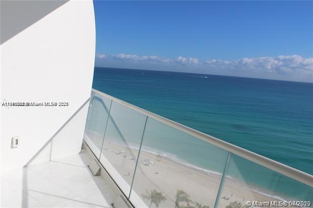 JADE SIGNATURE CONDO - Residential