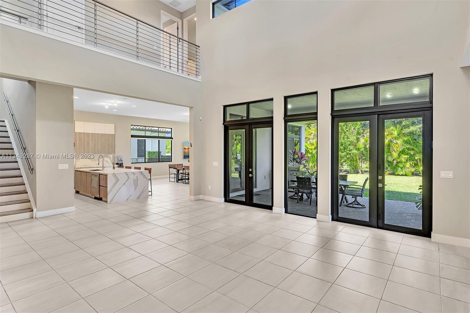 ROYAL ESTATES OF COOPER C - Residential Lease