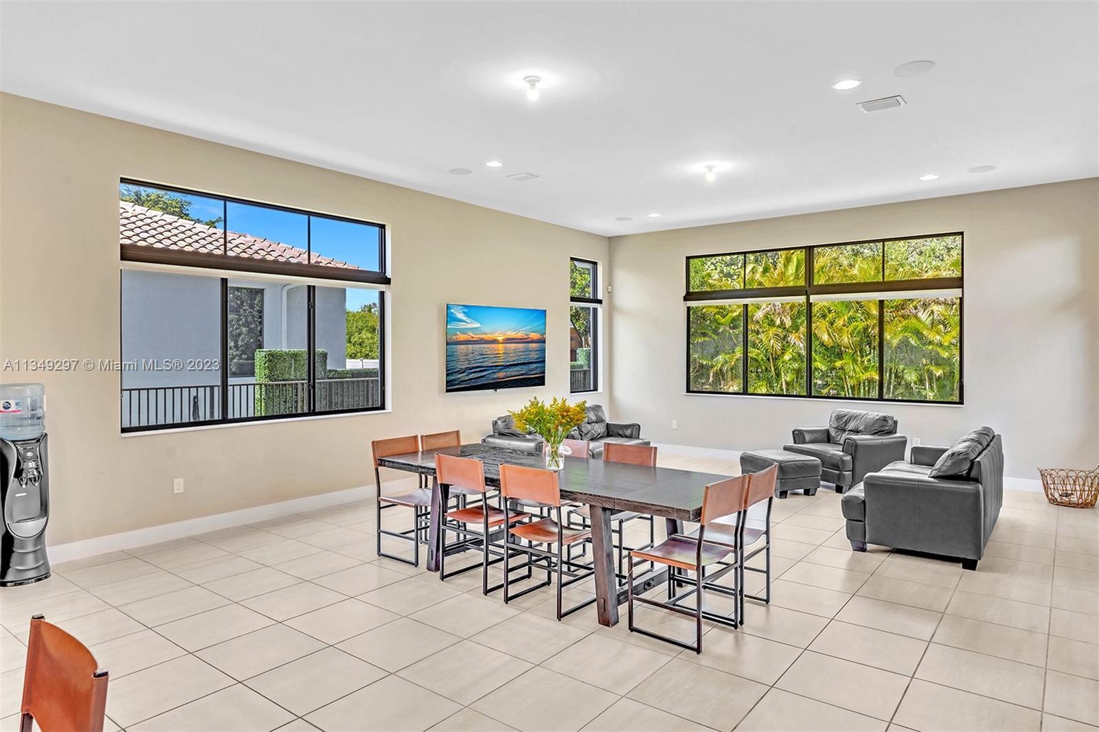 ROYAL ESTATES OF COOPER C - Residential Lease