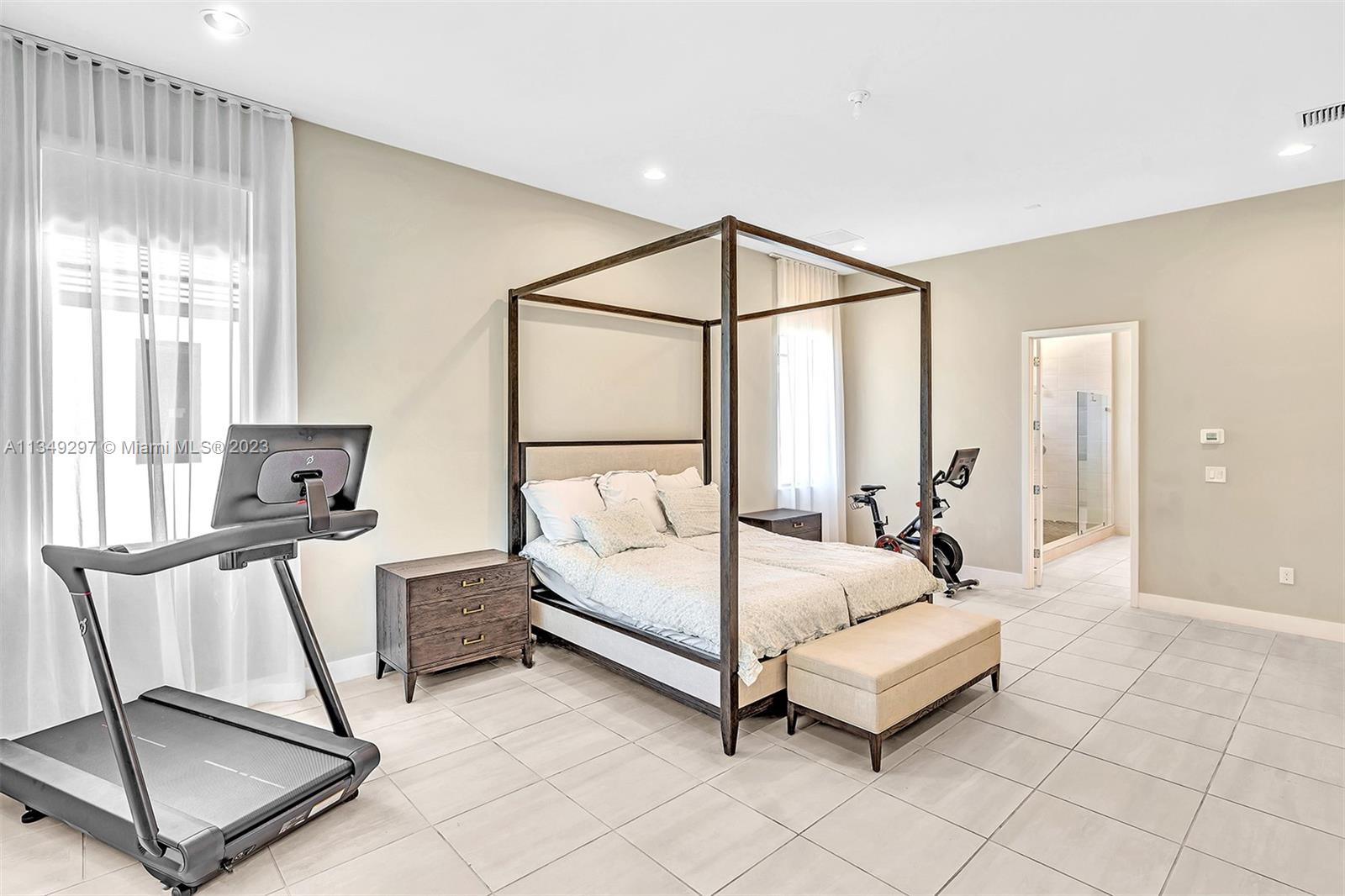 ROYAL ESTATES OF COOPER C - Residential Lease