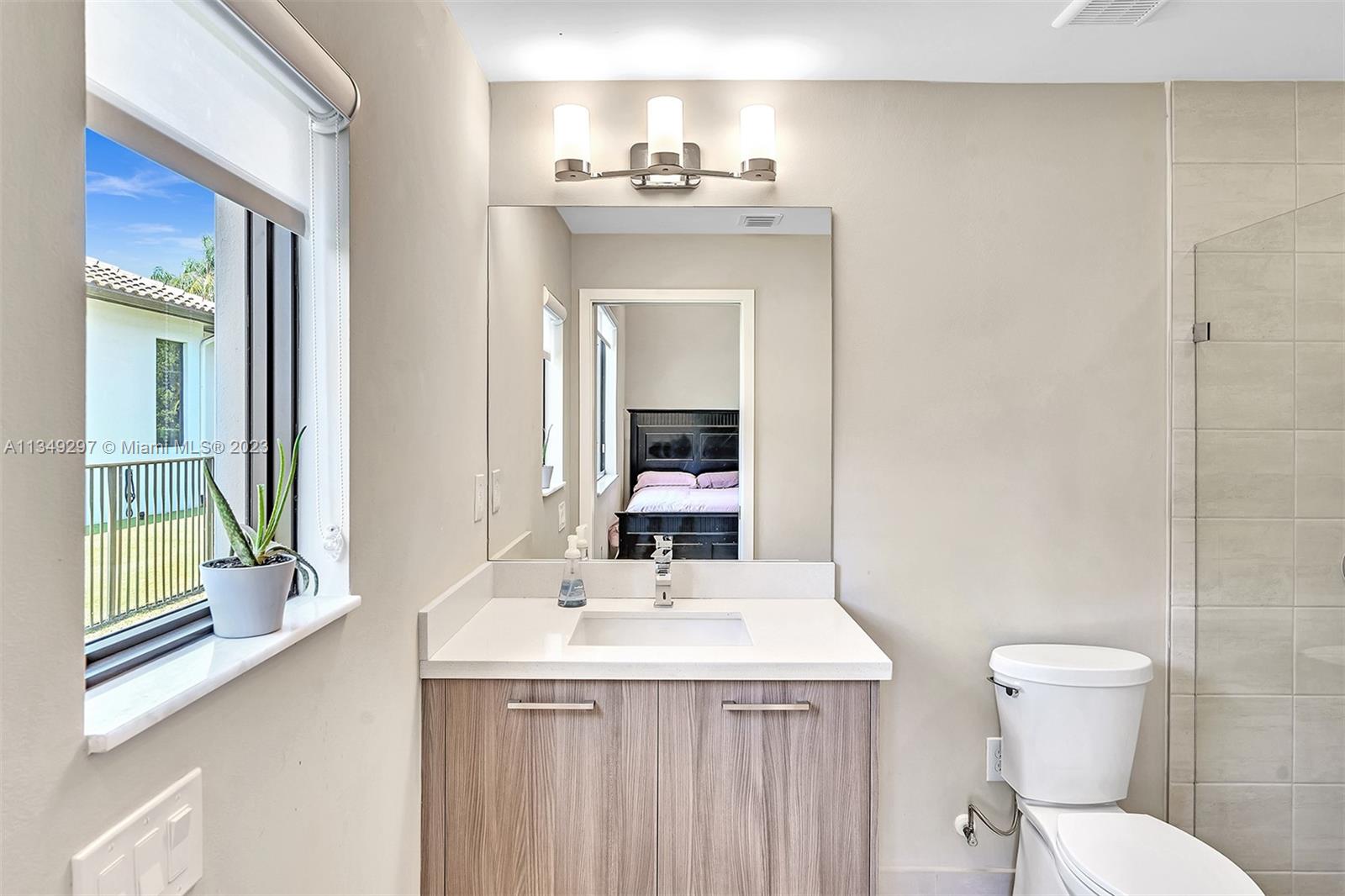 ROYAL ESTATES OF COOPER C - Residential Lease