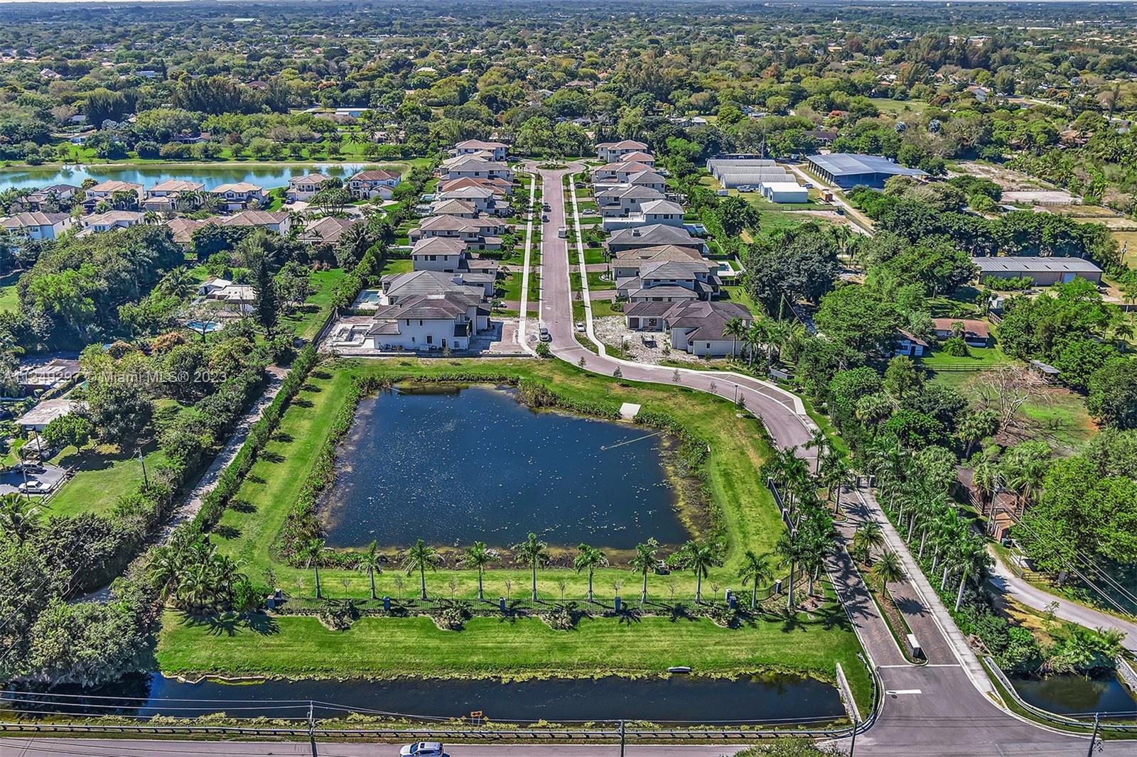 ROYAL ESTATES OF COOPER C - Residential Lease