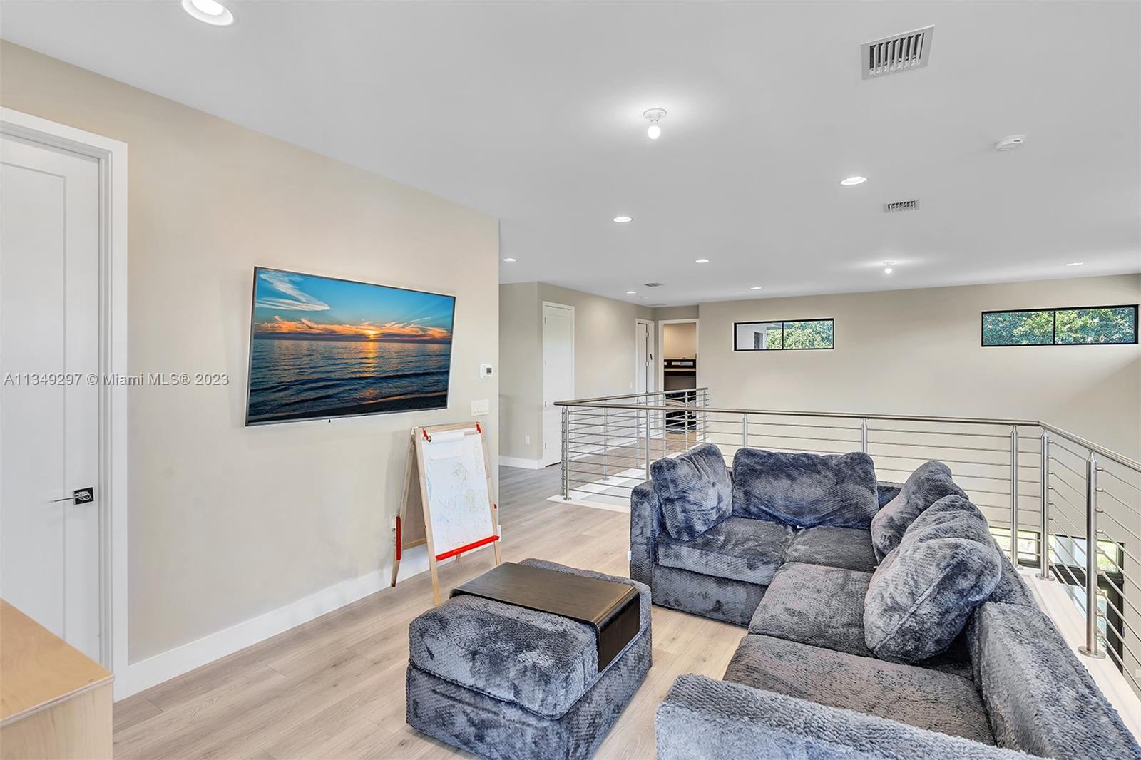 ROYAL ESTATES OF COOPER C - Residential Lease