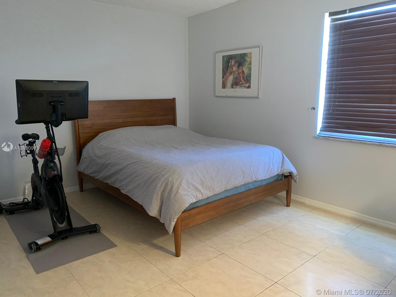 OCEAN VIEW TOWERS CONDO - Residential