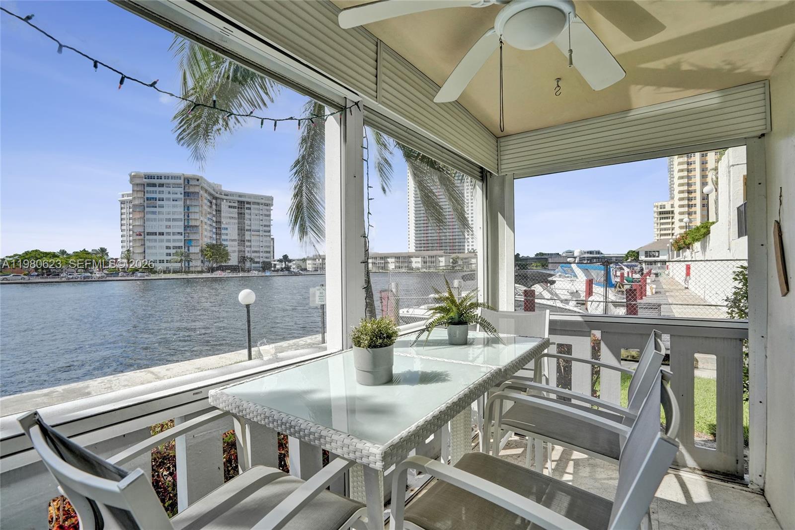 ISLANDS-BERMUDA CONDO - Residential