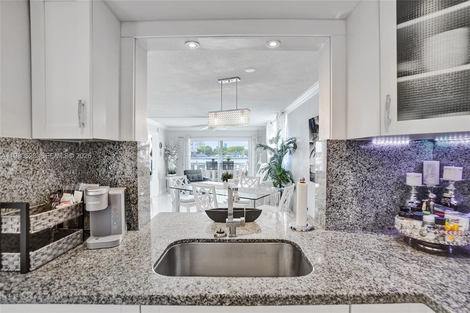 ISLANDS-BERMUDA CONDO - Residential