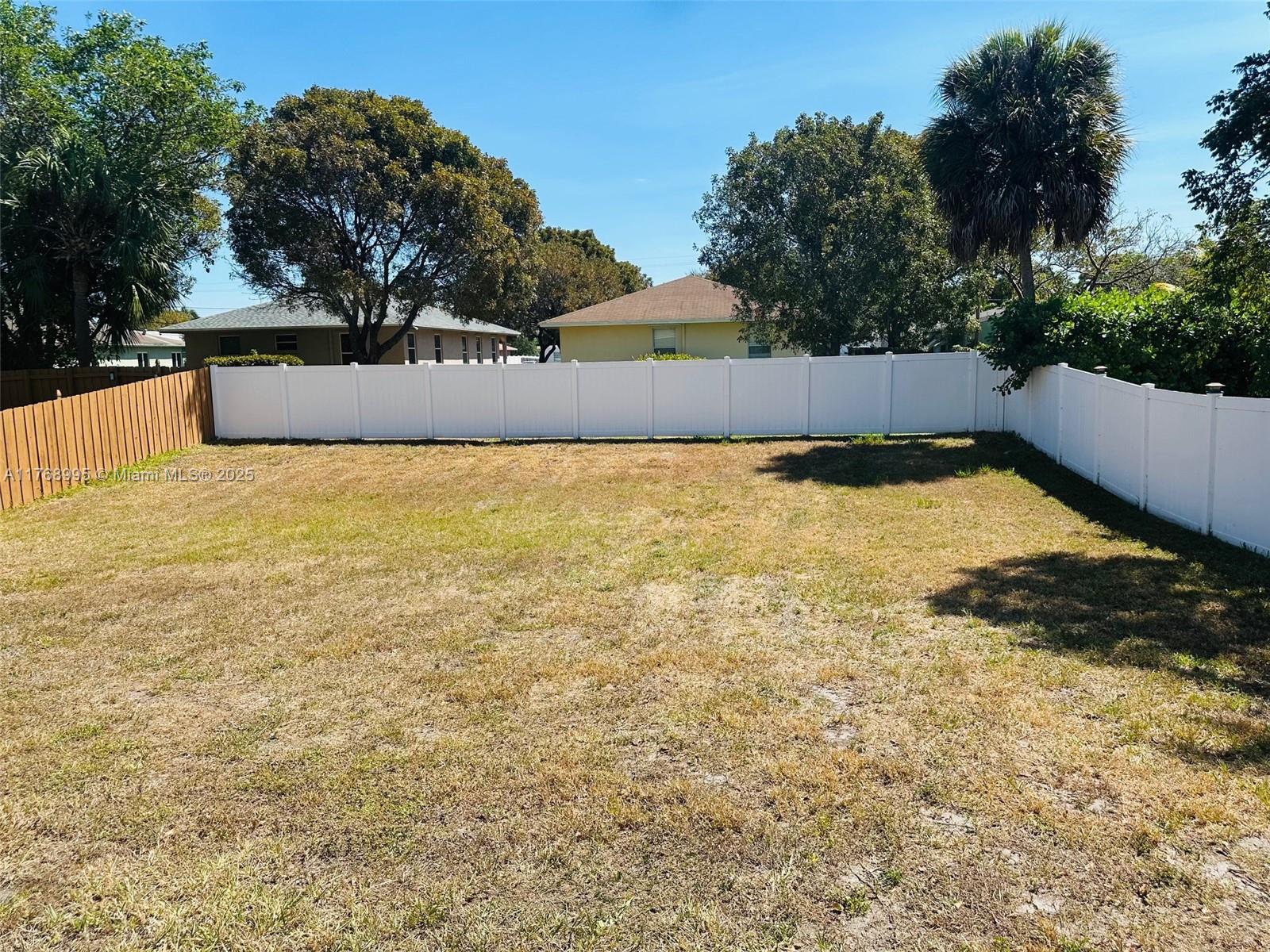 612 NW 17th Ave