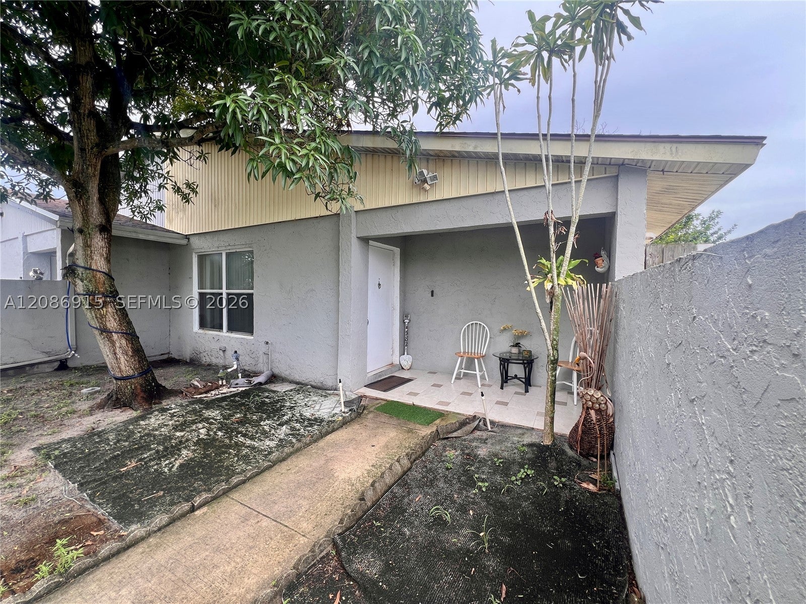 5822 Albert Rd, West Palm Beach FL 33415
