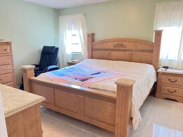 PEMBROKE POINTE SECTION T - Residential