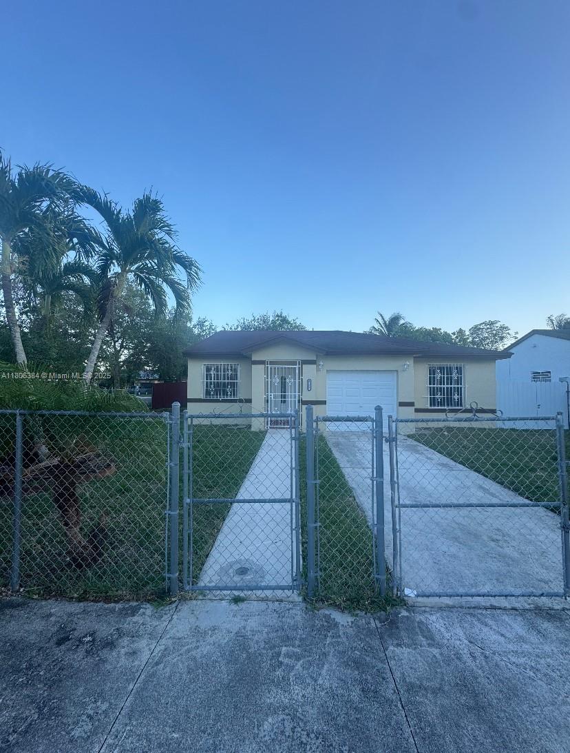 Rental Property at 12828 Sw 267 St, Homestead, Miami-Dade County, Florida - Bedrooms: 3 
Bathrooms: 1  - $3,000 MO.