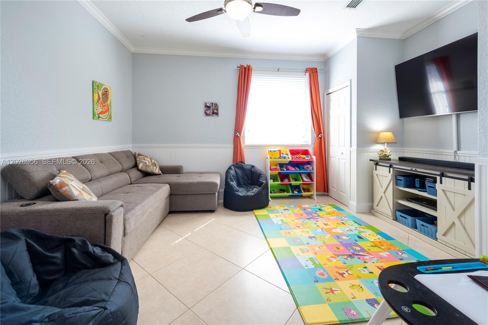 SUNSET LAKES PLAT ONE - Residential