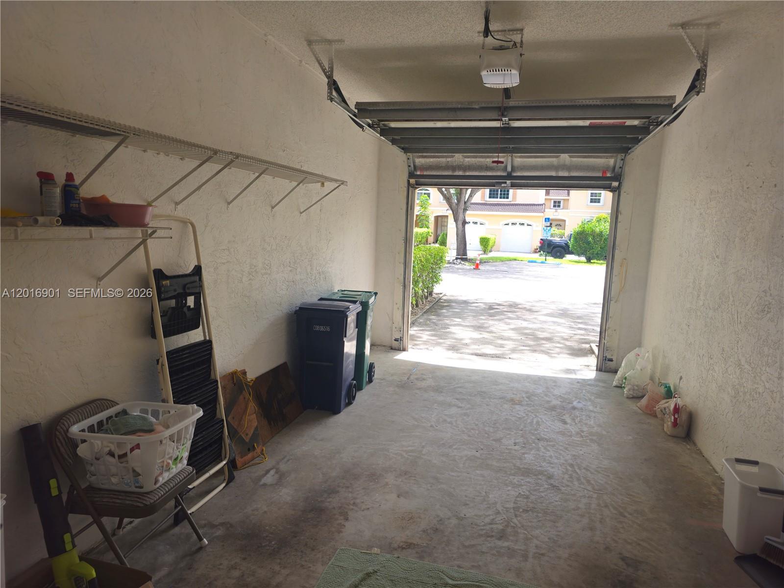 REGATTA POINTE CONDO NO S - Residential