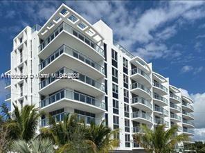 13800 Highland Dr Ph8, North Miami Beach, Miami-Dade County, Florida - 2 Bedrooms  
2 Bathrooms - 